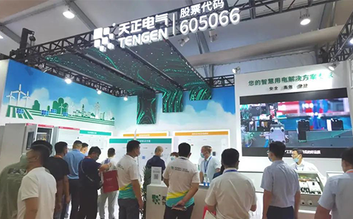 展会直击 | ag旗舰厅官网入口亮相济南光伏展，助力行业绿色低碳发展